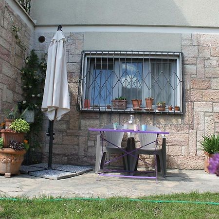 Robin'S Nest Villa ลุคคา ภายนอก รูปภาพ